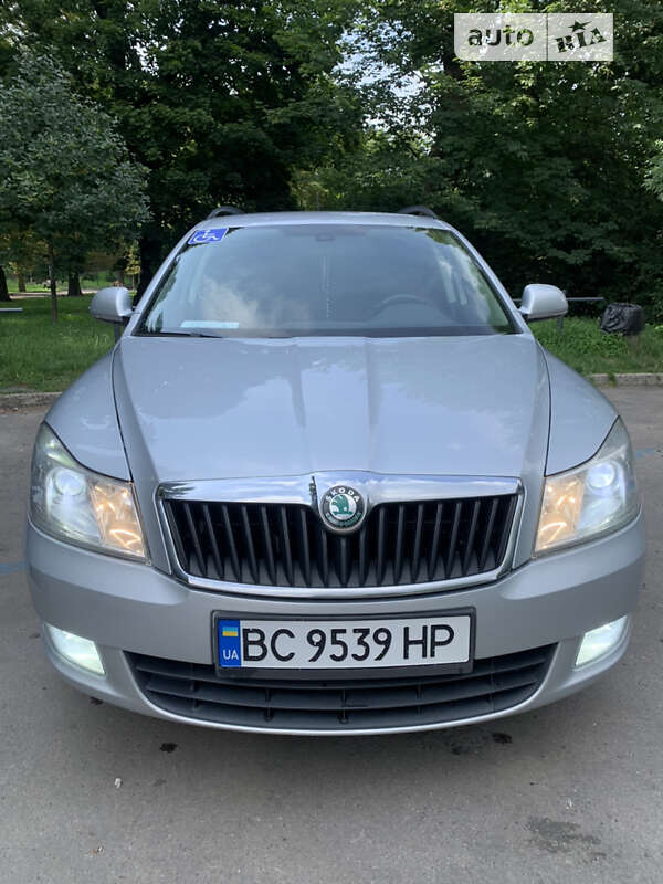 Универсал Skoda Octavia 2011 в Львове