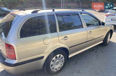 Универсал Skoda Octavia 2006 в Коростене