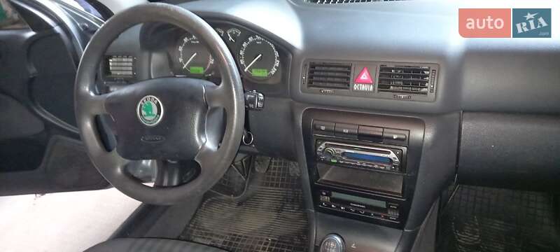 Универсал Skoda Octavia 2004 в Киеве