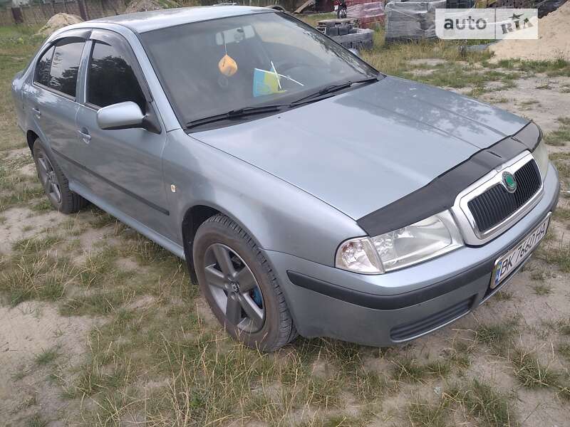 Ліфтбек Skoda Octavia 2006 в Зарічному