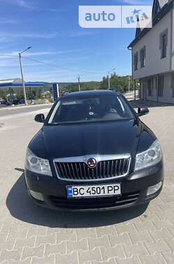 Универсал Skoda Octavia 2011 в Добромиле