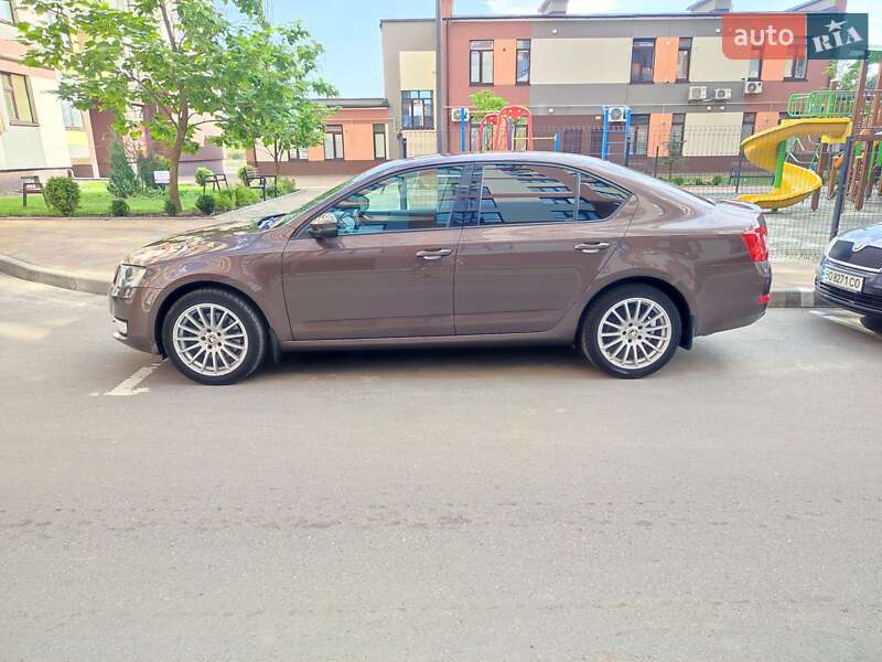 Лифтбек Skoda Octavia 2014 в Тернополе