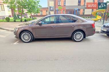 Лифтбек Skoda Octavia 2014 в 