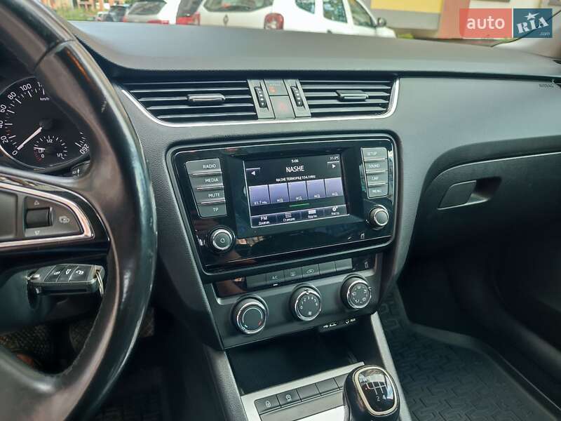 Лифтбек Skoda Octavia 2014 в Тернополе