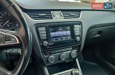 Лифтбек Skoda Octavia 2014 в 