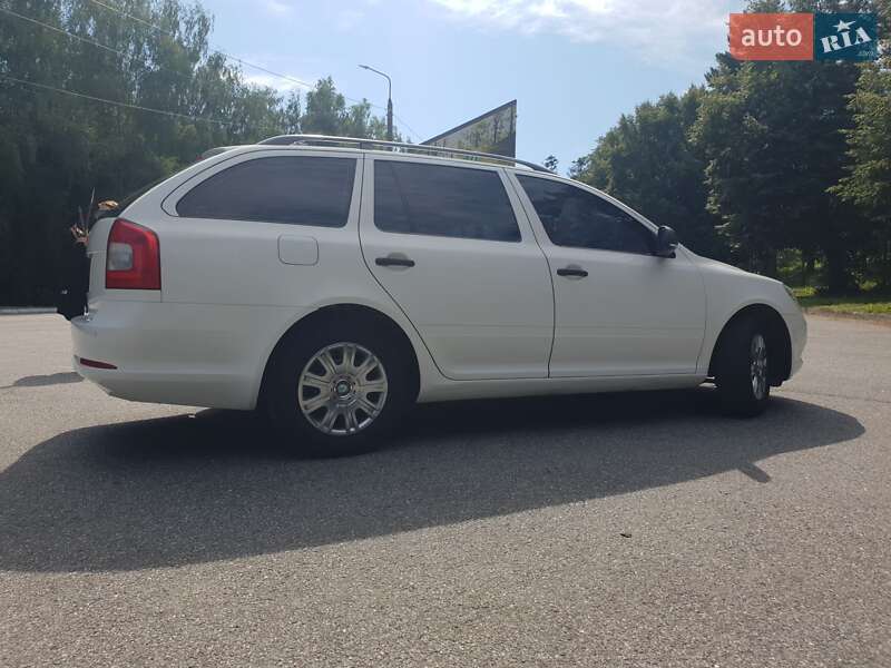 Універсал Skoda Octavia 2010 в Трускавці