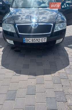 Лифтбек Skoda Octavia 2005 в Самборе