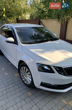Лифтбек Skoda Octavia 2017 в 