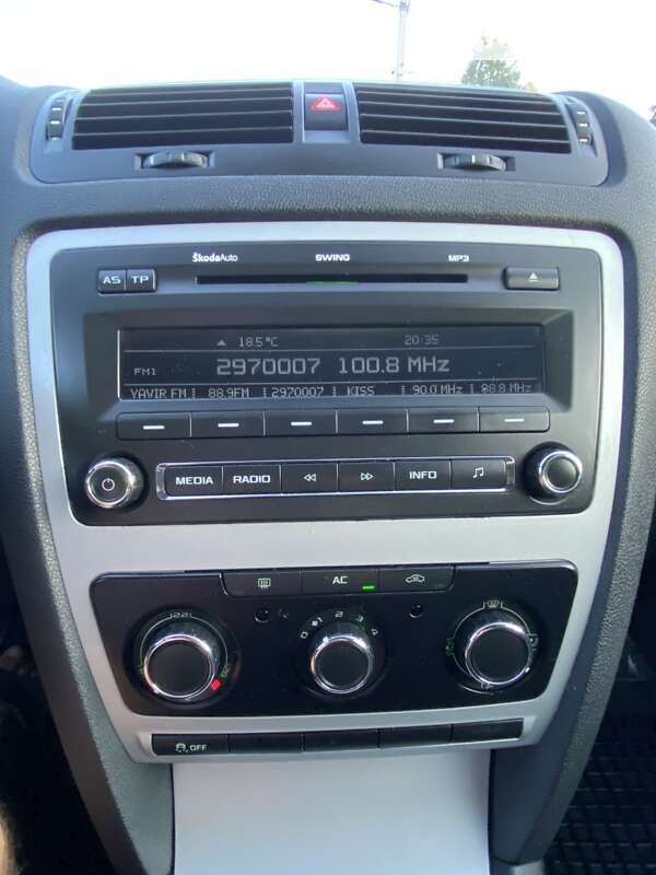 Лифтбек Skoda Octavia 2009 в Яворове