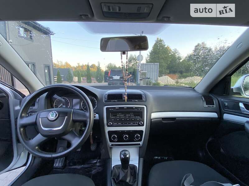 Лифтбек Skoda Octavia 2009 в Яворове