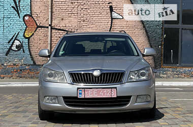 Універсал Skoda Octavia 2009 в Луцьку