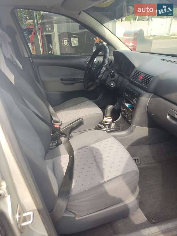 Ліфтбек Skoda Octavia 2005 в Кременчуці