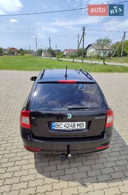 Универсал Skoda Octavia 2012 в Стрые