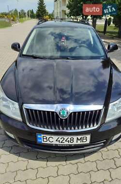 Универсал Skoda Octavia 2012 в Стрые