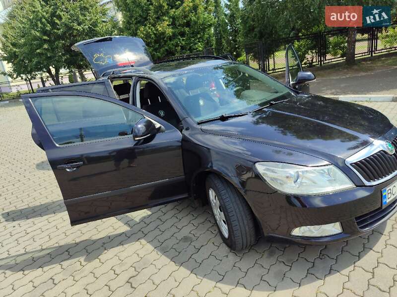 Універсал Skoda Octavia 2012 в Стрию фото 38 Універсал Skoda Octavia 2012 в Стрию