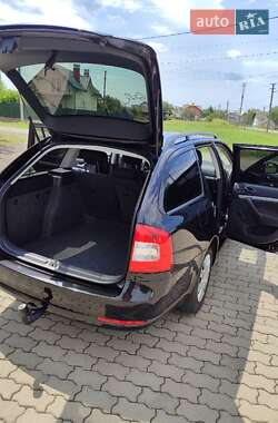 Универсал Skoda Octavia 2012 в Стрые