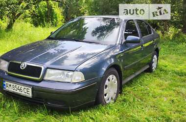 Ліфтбек Skoda Octavia 1999 в Коростені