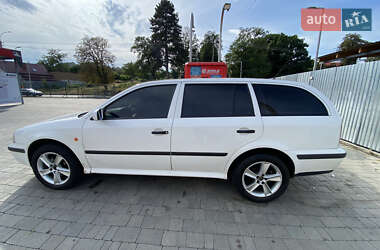Универсал Skoda Octavia 2000 в 