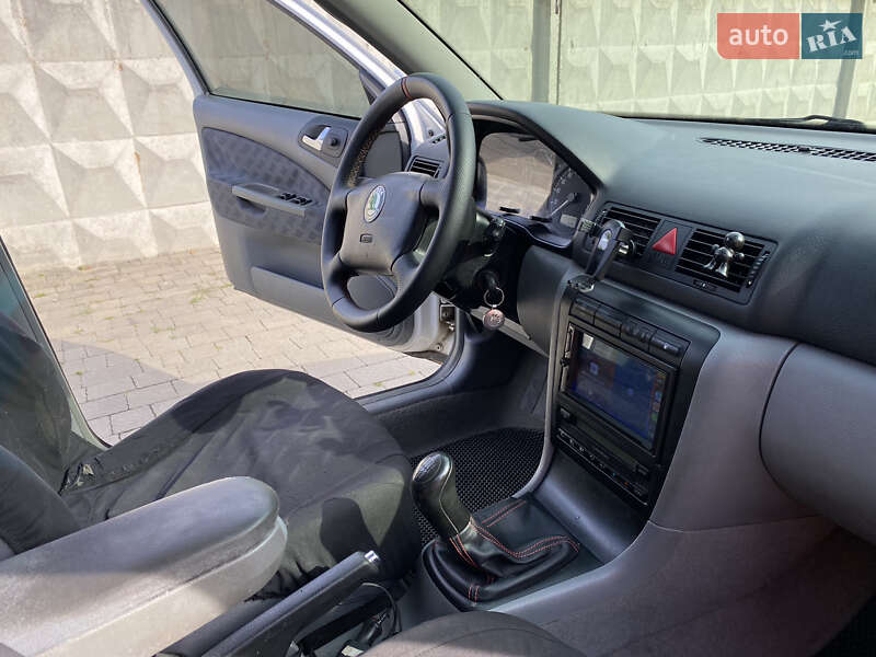 Универсал Skoda Octavia 2000 в Ужгороде