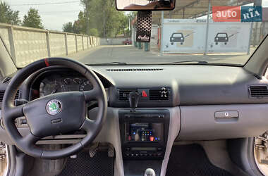 Универсал Skoda Octavia 2000 в 