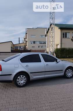 Лифтбек Skoda Octavia 2008 в Ковеле