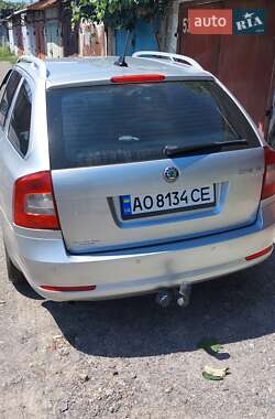 Универсал Skoda Octavia 2011 в 