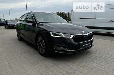 Универсал Skoda Octavia 2022 в Киеве