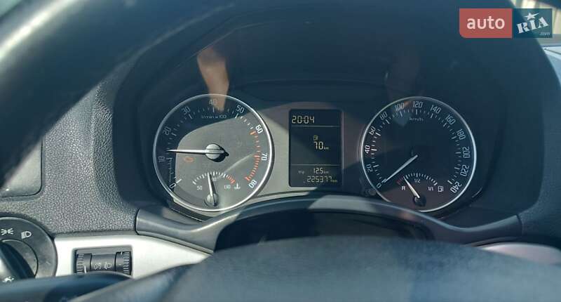 Лифтбек Skoda Octavia 2011 в Ивано-Франковске