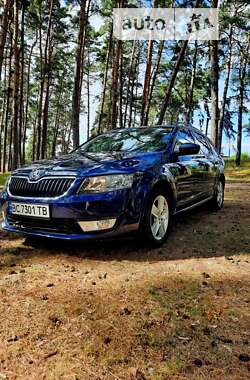 Універсал Skoda Octavia 2015 в Сумах