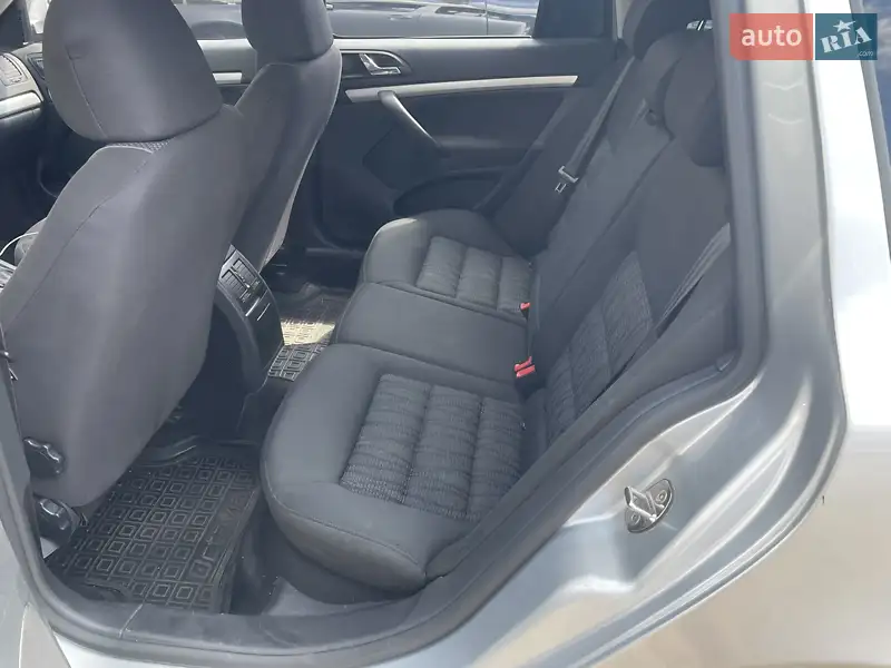 Skoda Octavia 2009 VIN TMBGK61Z292034547 фото оголошення 4 з 47