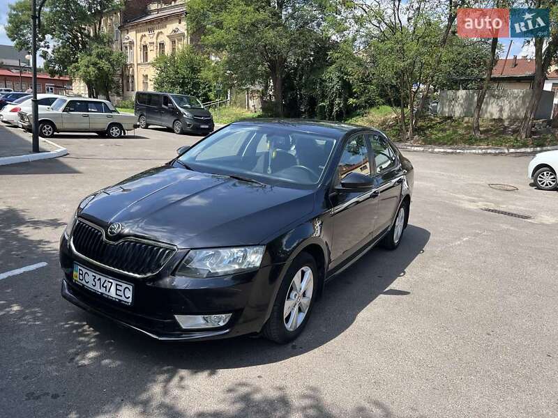 Лифтбек Skoda Octavia 2013 в 