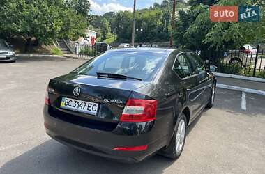 Лифтбек Skoda Octavia 2013 в 
