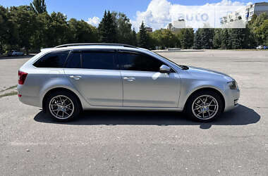 Универсал Skoda Octavia 2013 в Лозовой