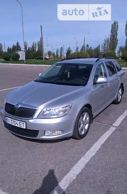 Универсал Skoda Octavia 2011 в 