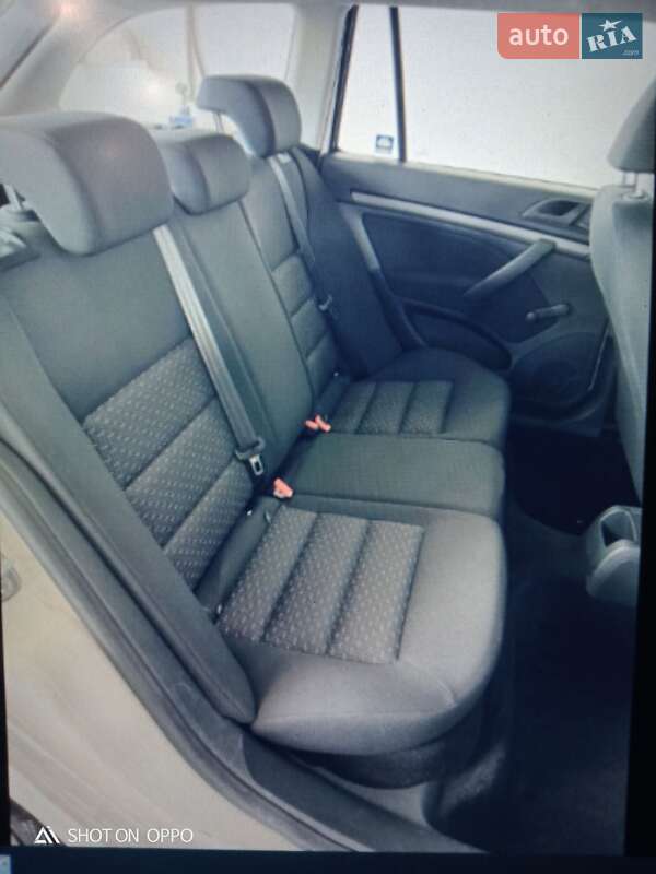 Универсал Skoda Octavia 2011 в Полтаве