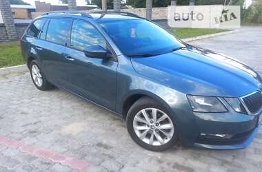 Универсал Skoda Octavia 2018 в Ровно