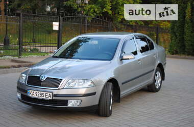 Ліфтбек Skoda Octavia 2006 в Прилуках