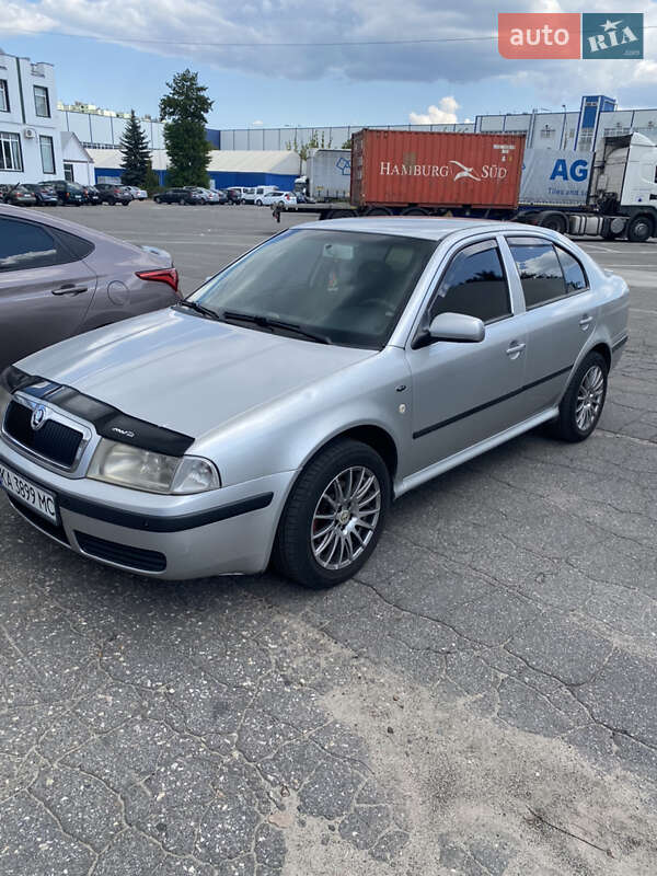 Skoda Octavia 2003