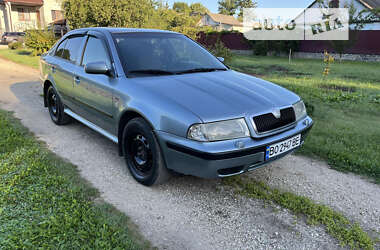 Лифтбек Skoda Octavia 2002 в Вишневце