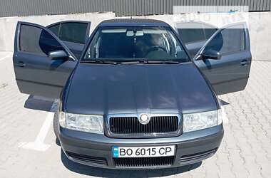 Ліфтбек Skoda Octavia 2003 в Тернополі