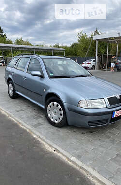 Универсал Skoda Octavia 2006 в Полтаве