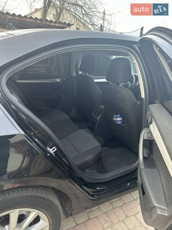 Ліфтбек Skoda Octavia 2016 в Луцьку