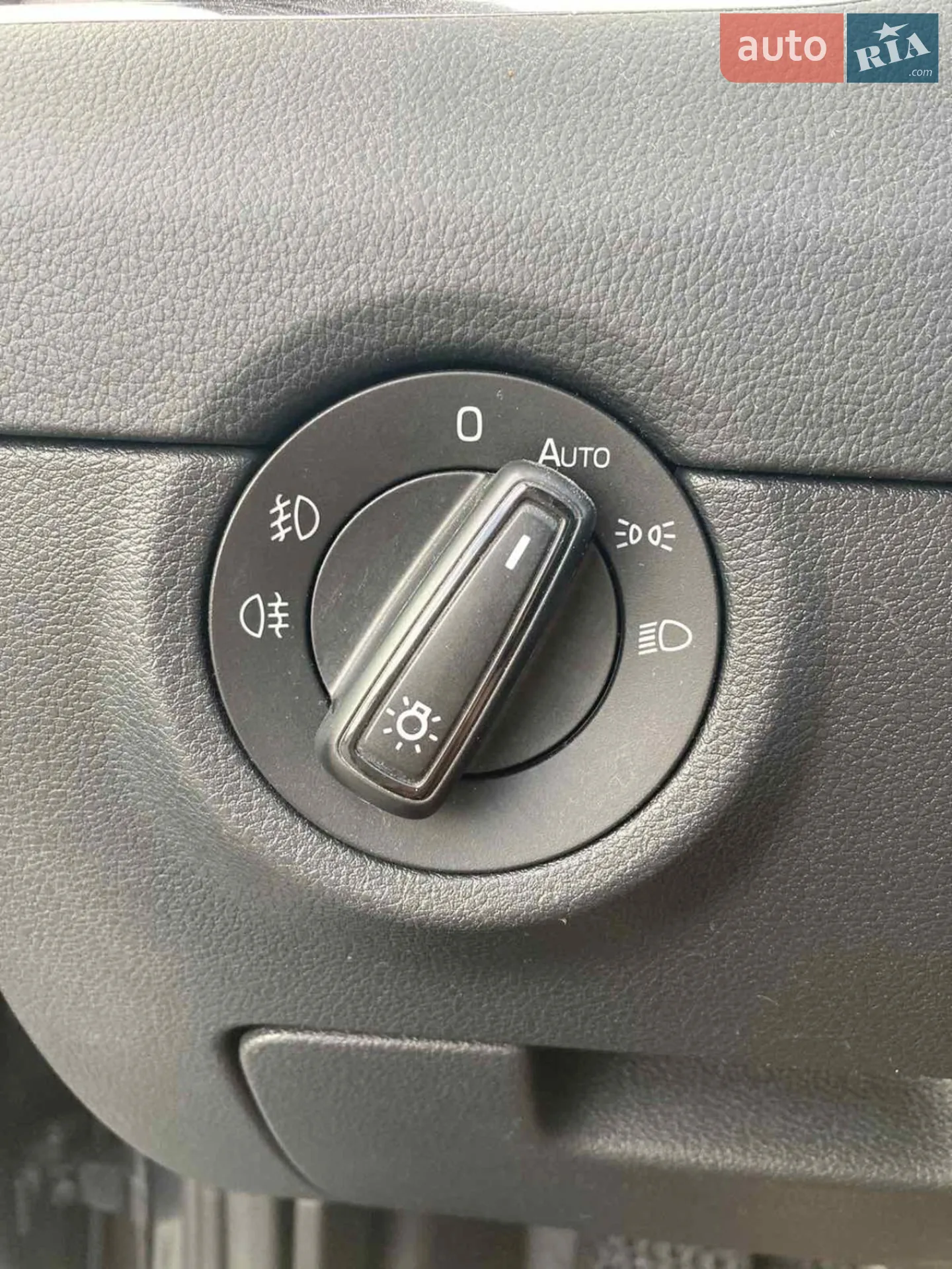 2017 Skoda Octavia - мініатюра 10