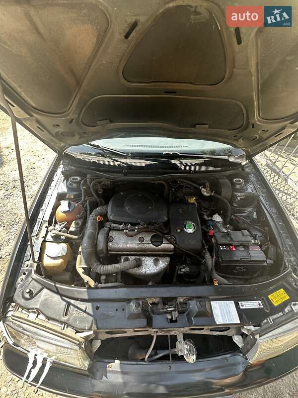 Лифтбек Skoda Octavia 2001 в Первомайске