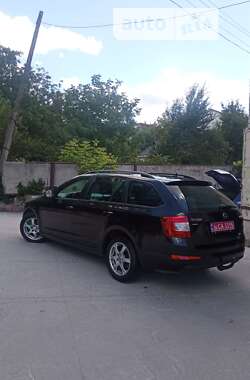 Универсал Skoda Octavia 2014 в Каневе