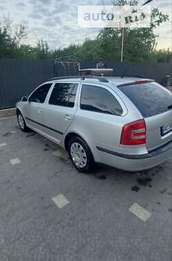 Универсал Skoda Octavia 2005 в Ужгороде