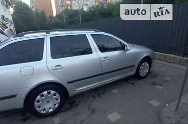 Универсал Skoda Octavia 2005 в Ужгороде