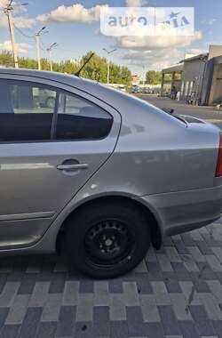 Лифтбек Skoda Octavia 2012 в 