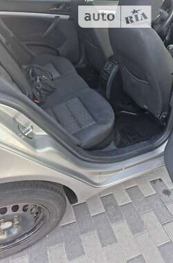 Лифтбек Skoda Octavia 2012 в 