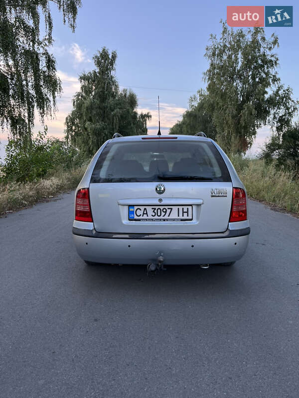 Універсал Skoda Octavia 2008 в Золотоноші